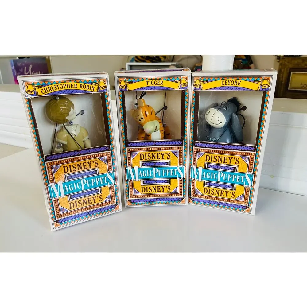 VINTAGE Disney Winnie the Pooh & Friends Marionette Wooden Magic Puppets Theater